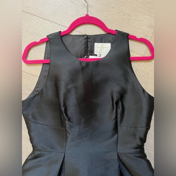 Black Kate Spade Dress. Size 8. Jeweled Back of Dress. - Picture 4 of 8